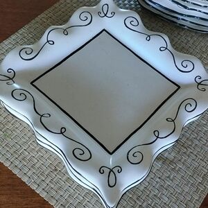 Chaleur Bon Bon niere Delia H  Square Salad Plates